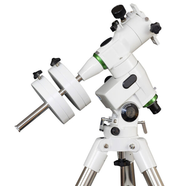 Sky-Watcher Explorer 200P EQ5