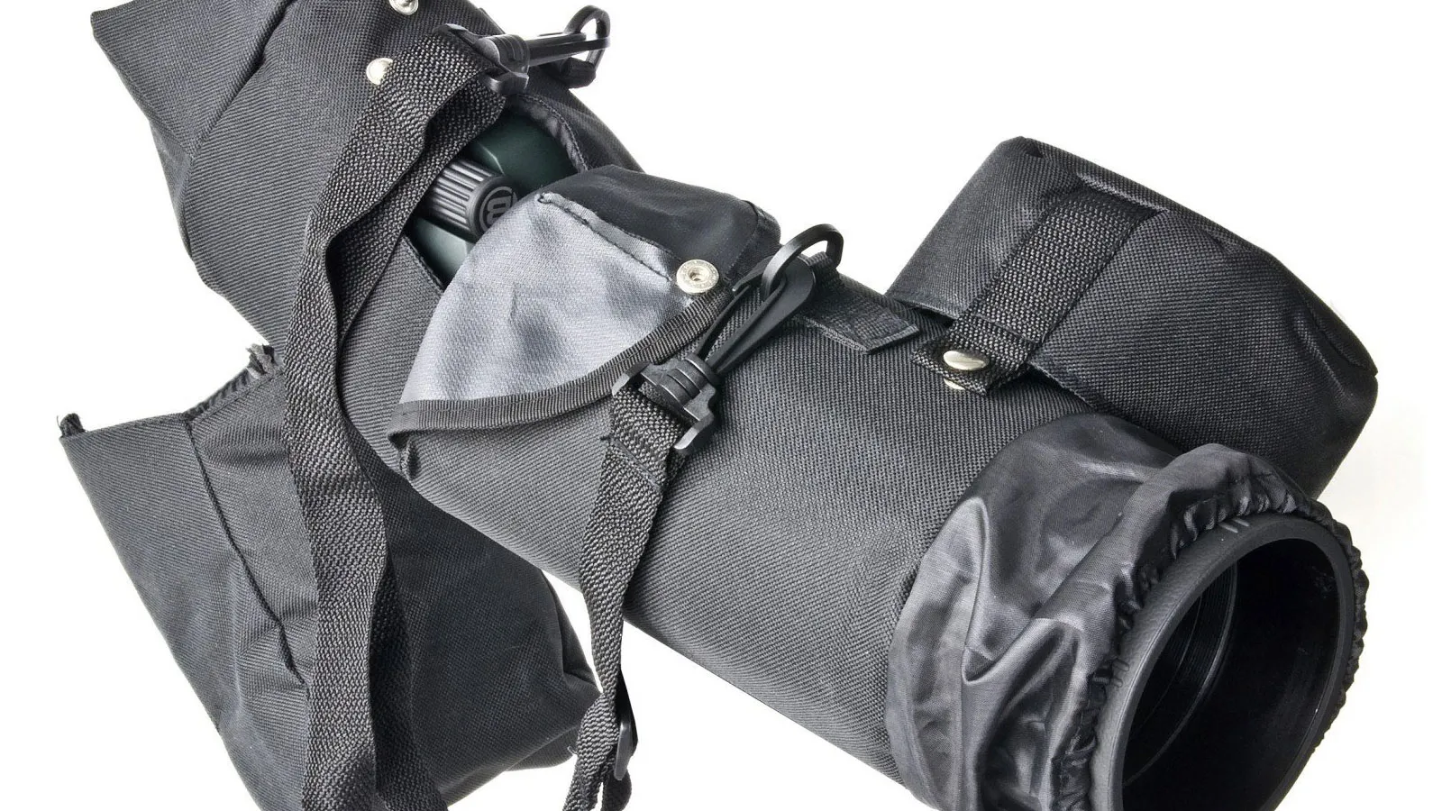 Bresser-Pirsch-20-60x80-Spotting-Scope_2_3_11zon Protective carrying case