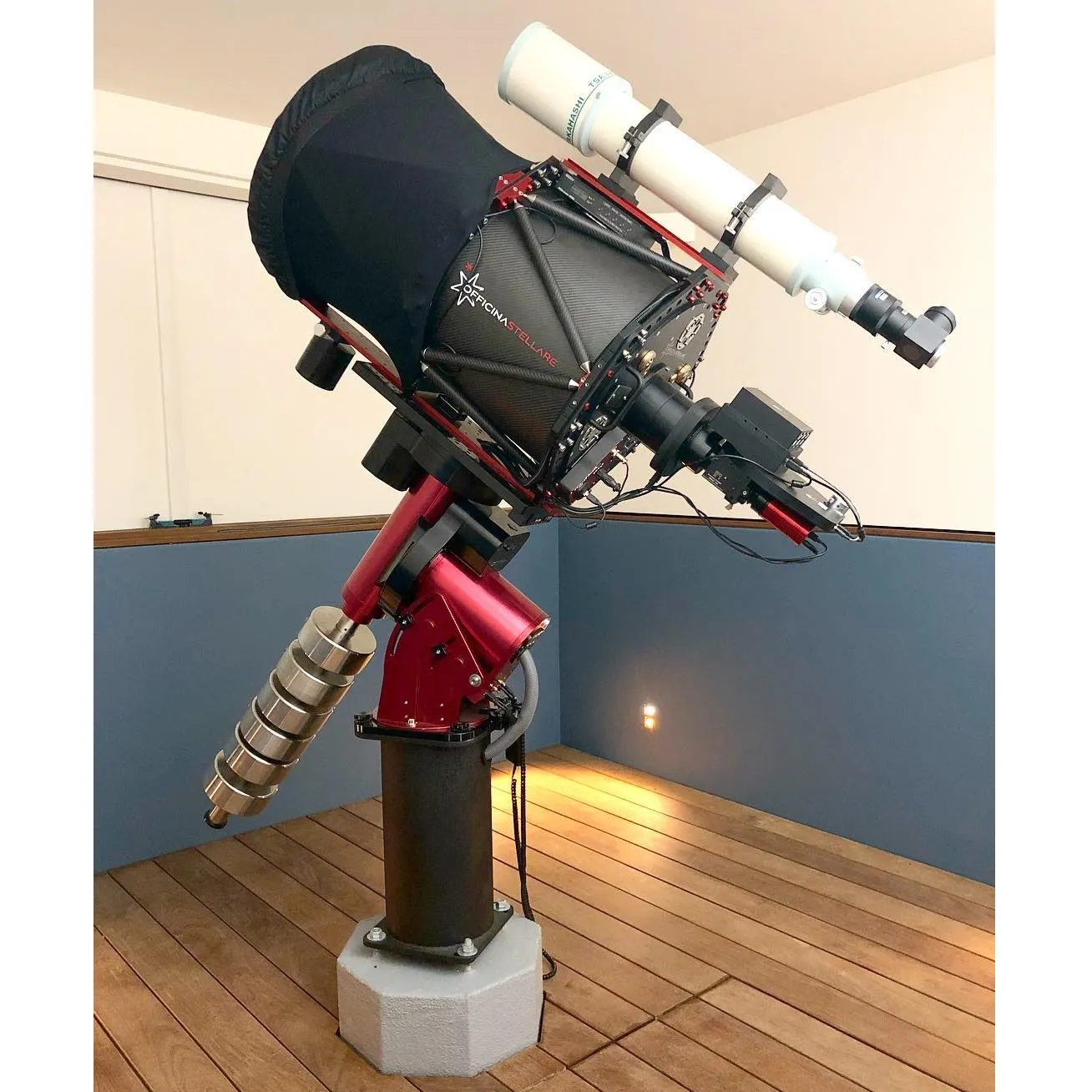 Software Bisque Paramount ME Series 6 Robotic Telescope Mount 01