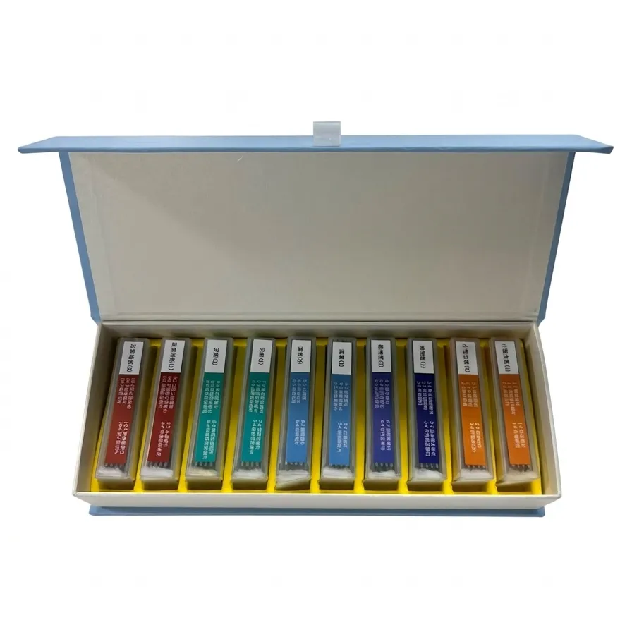 Bresser Prepared Slides Set 50pcs, with case (3) Bresser Prepared Slides Set 50pcs, with case